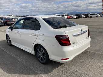 TOYOTA COROLLA AXIO 2016 Image 3