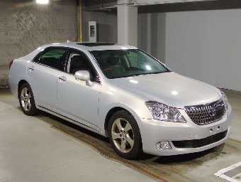TOYOTA CROWN MAJESTA 2011 Image 3