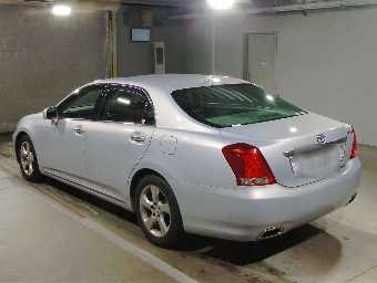 TOYOTA CROWN MAJESTA 2011 Image 4