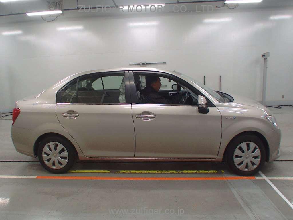 TOYOTA COROLLA AXIO 2014 Image 3