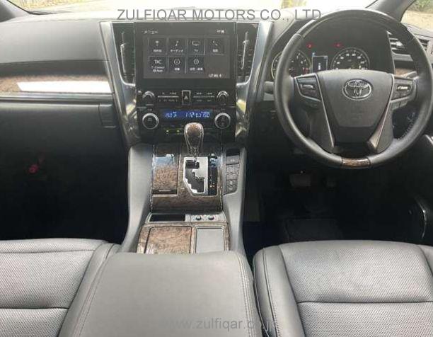 TOYOTA ALPHARD 2021 Image 2