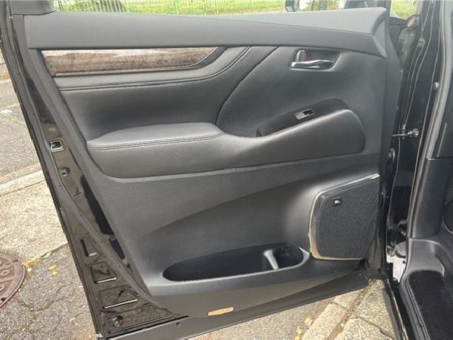 TOYOTA ALPHARD 2021 Image 43