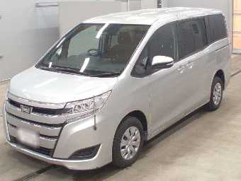 TOYOTA NOAH 2020 Image 1