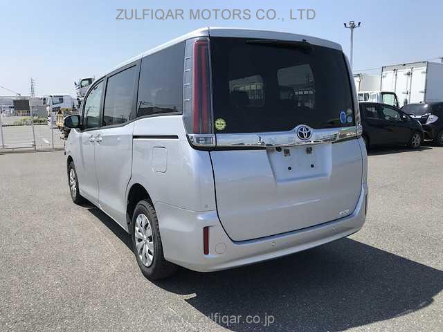 TOYOTA NOAH 2020 Image 21