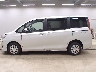 TOYOTA NOAH 2020 Image 4