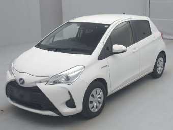 TOYOTA VITZ 2017 Image 1