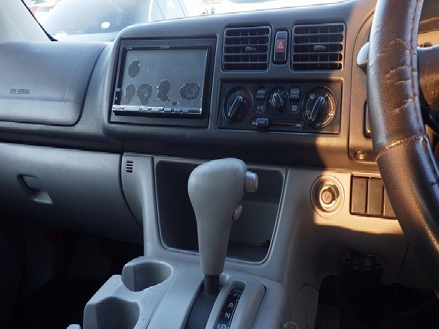 MAZDA BONGO FRIENDEE 1999 Image 20