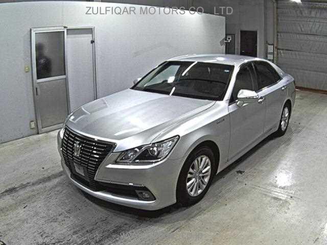 TOYOTA CROWN HYBRID 2013 Image 1