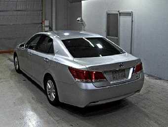 TOYOTA CROWN HYBRID 2013 Image 2