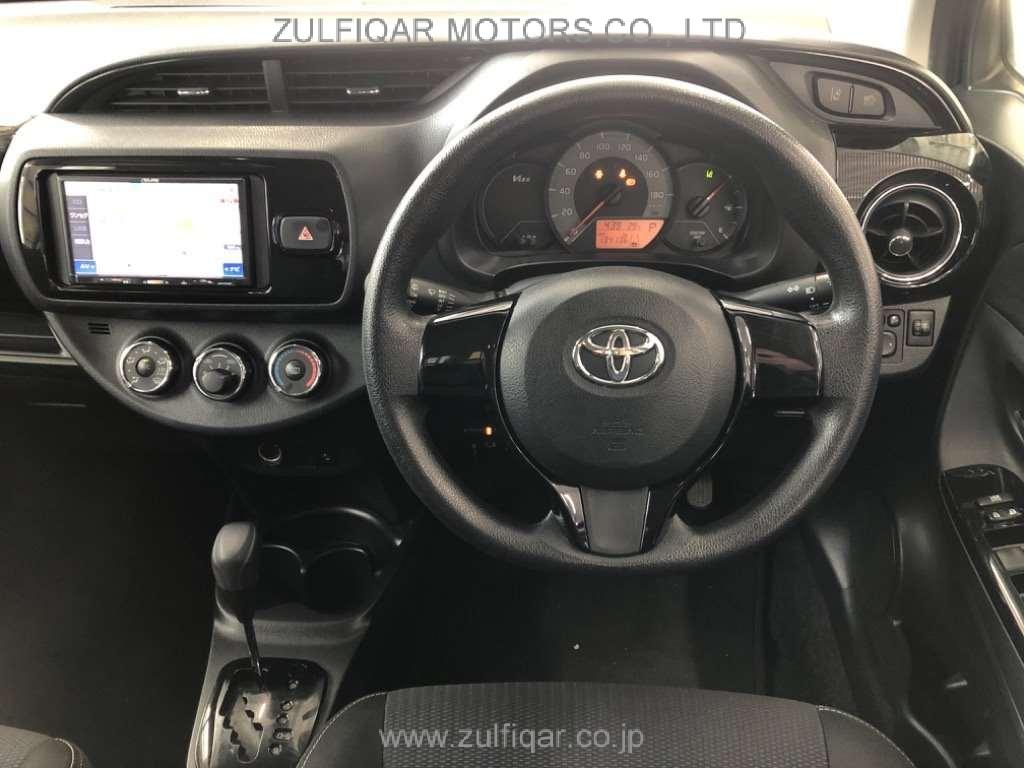 TOYOTA VITZ 2018 Image 6