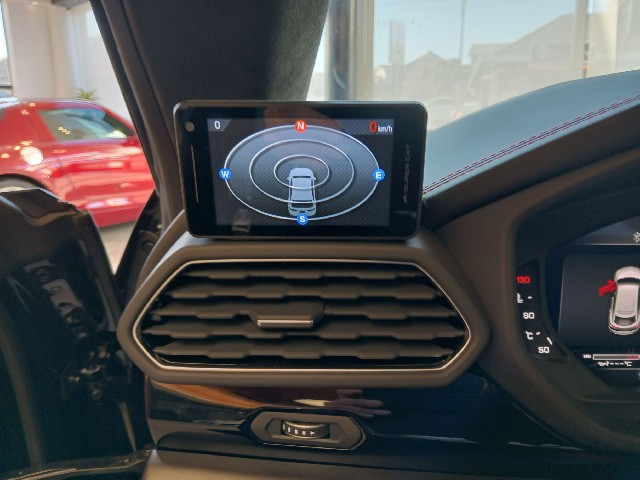 LAMBORGHINI URUS 2023 Image 44