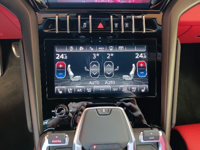 LAMBORGHINI URUS 2023 Image 50