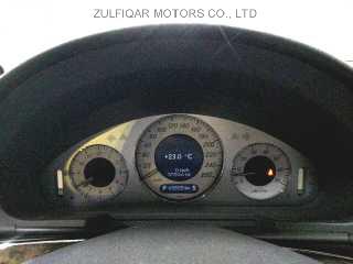 MERCEDES BENZ E CLASS 2005 Image 6