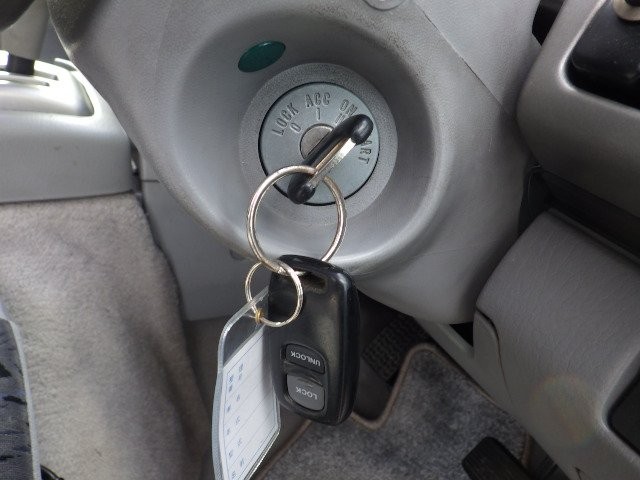 MAZDA BONGO FRIENDEE 2002 Image 20