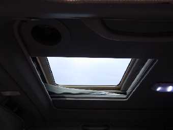 MAZDA BONGO FRIENDEE 2002 Image 16