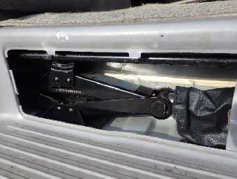 MAZDA BONGO FRIENDEE 2002 Image 19