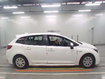 TOYOTA COROLLA TOURING 2019 Image 3