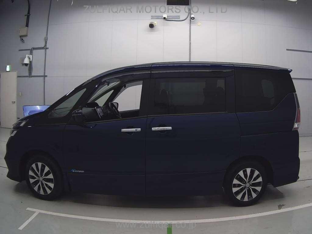 NISSAN SERENA 2017 Image 4