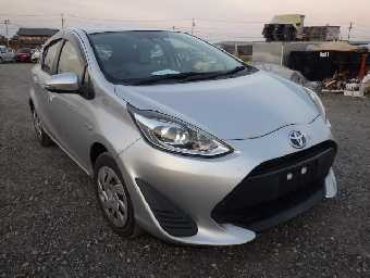 TOYOTA AQUA 2017 Image 11
