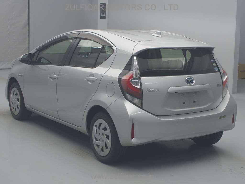 TOYOTA AQUA 2017 Image 4