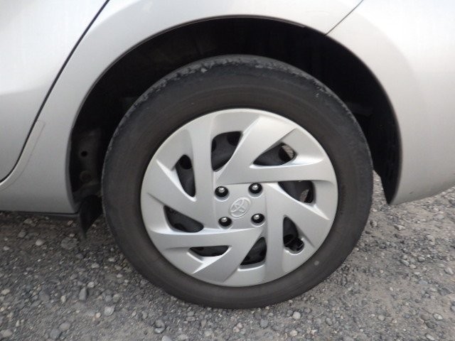 TOYOTA AQUA 2017 Image 34