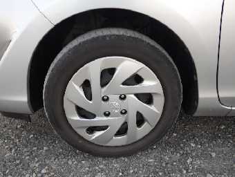 TOYOTA AQUA 2017 Image 35