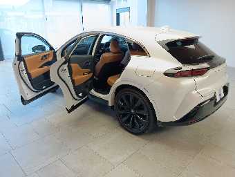 TOYOTA CROWN SPORT 2024 Image 10