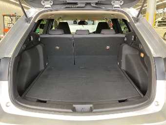 TOYOTA COROLLA TOURING 2019 Image 8