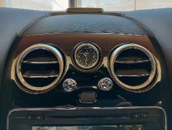 BENTLEY FLYING SPUR 2019 Image 42