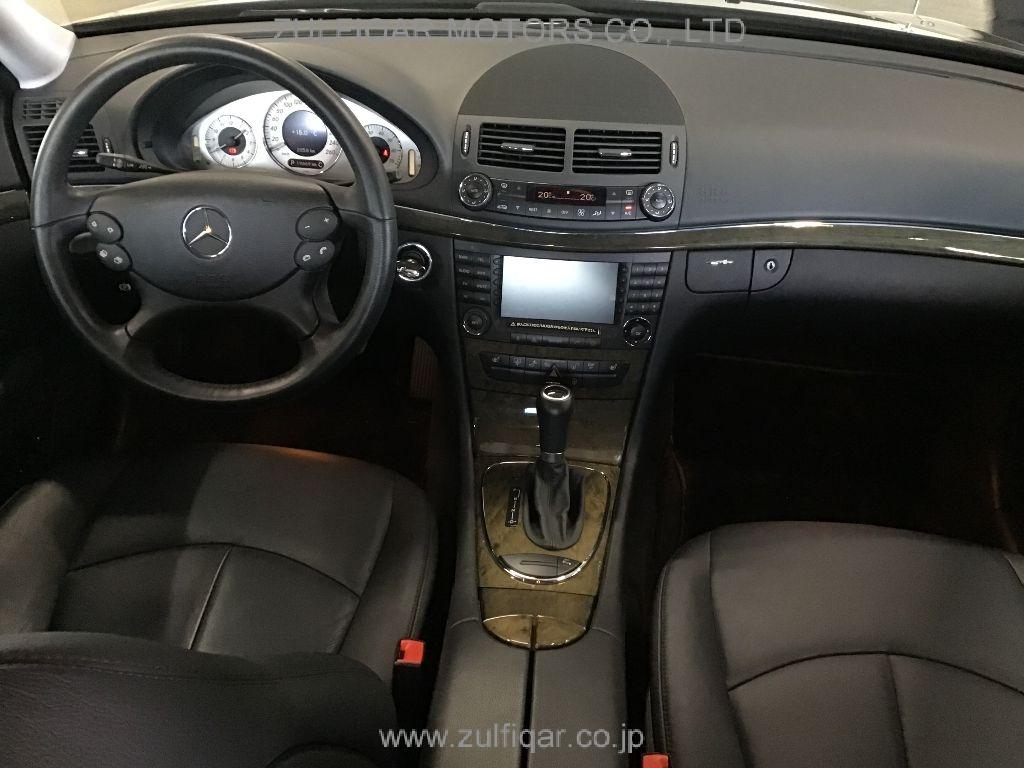 MERCEDES BENZ E CLASS 2007 Image 3