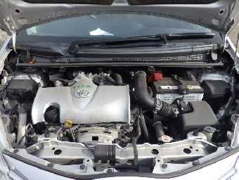 TOYOTA VITZ 2017 Image 22