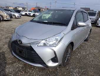 TOYOTA VITZ 2017 Image 1