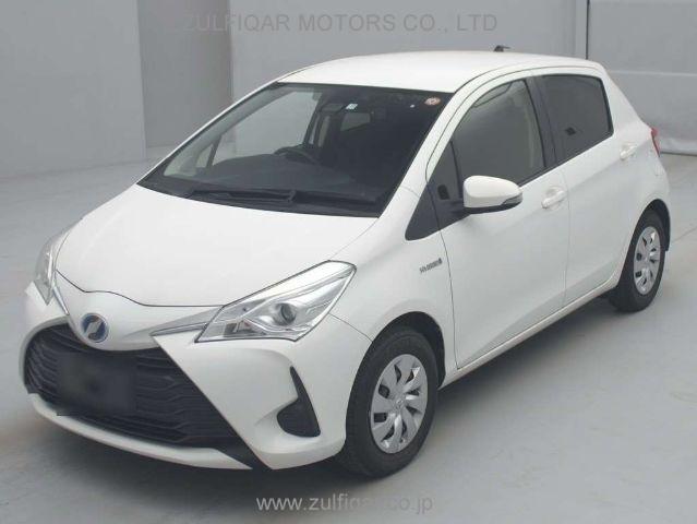 TOYOTA VITZ 2017 Image 1