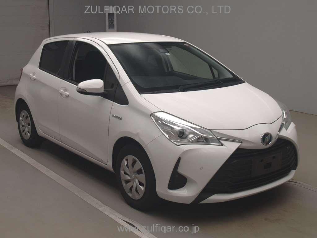 TOYOTA VITZ 2019 Image 3