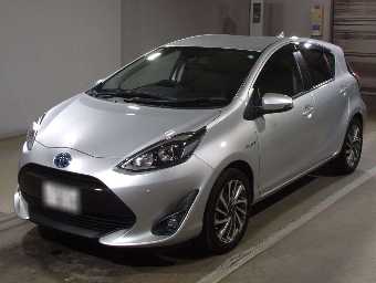 TOYOTA AQUA 2019 Image 1
