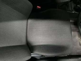 TOYOTA VITZ 2019 Image 6