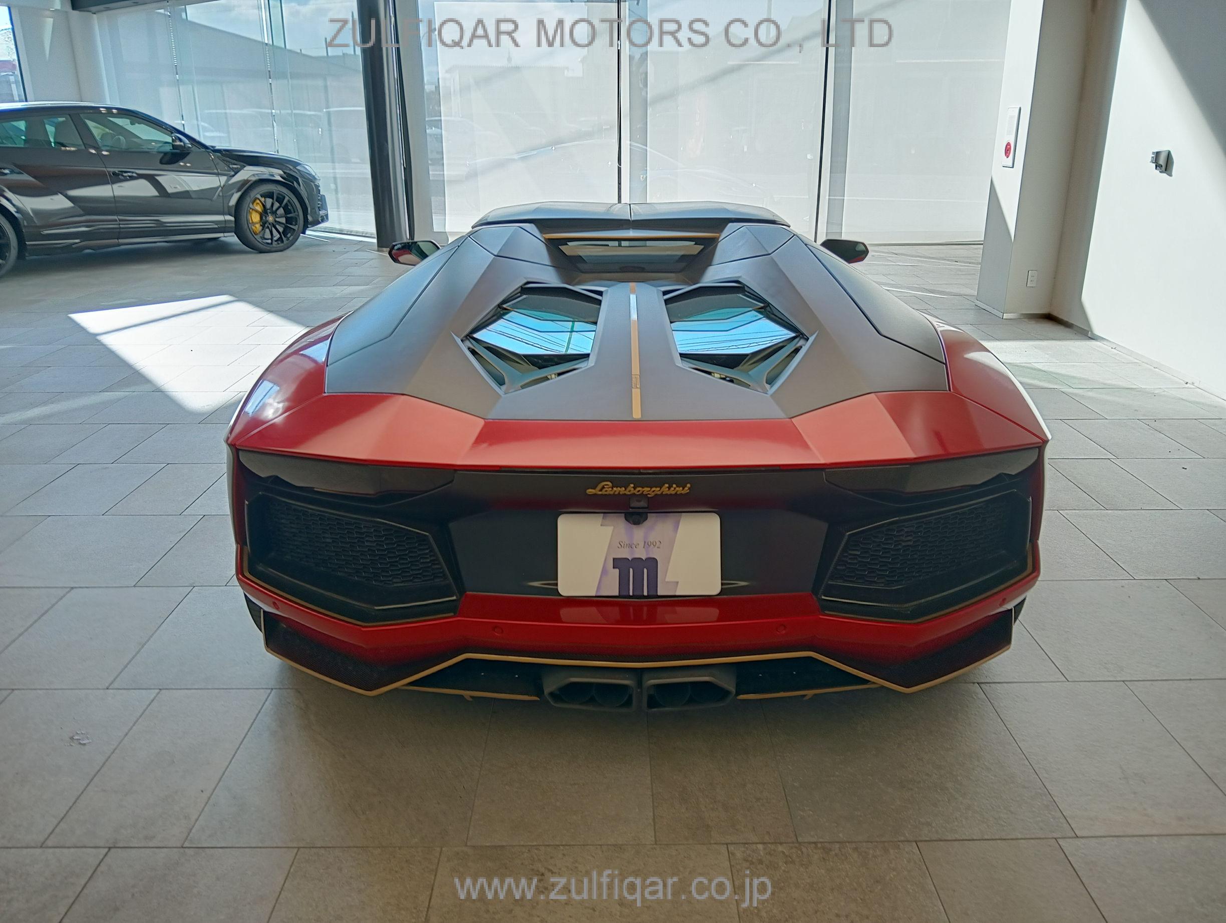 LAMBORGHINI AVENTADOR 2015 Image 5