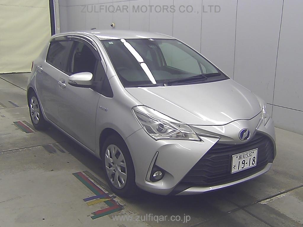 TOYOTA VITZ 2017 Image 1