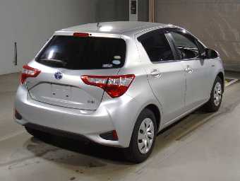 TOYOTA VITZ 2019 Image 2