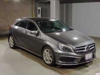 MERCEDES BENZ A CLASS 2013 Image 3