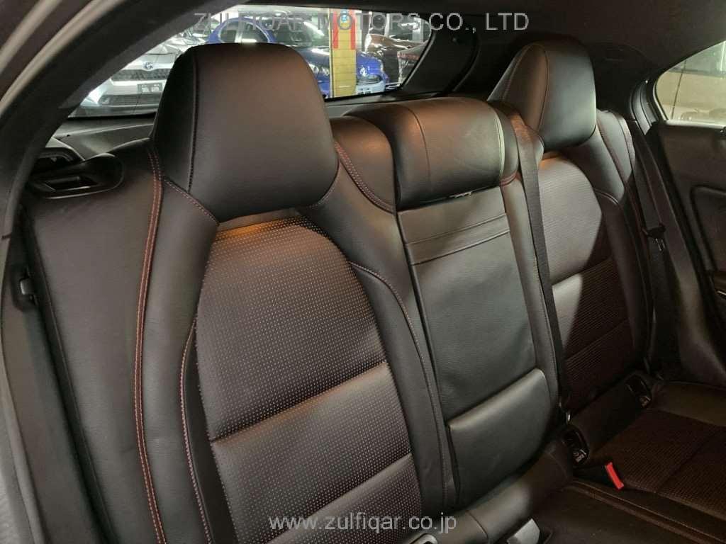 MERCEDES BENZ A CLASS 2013 Image 7