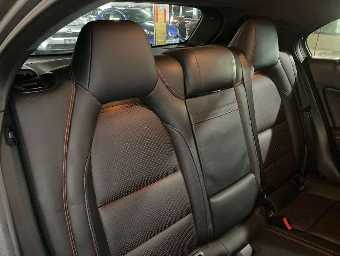 MERCEDES BENZ A CLASS 2013 Image 7