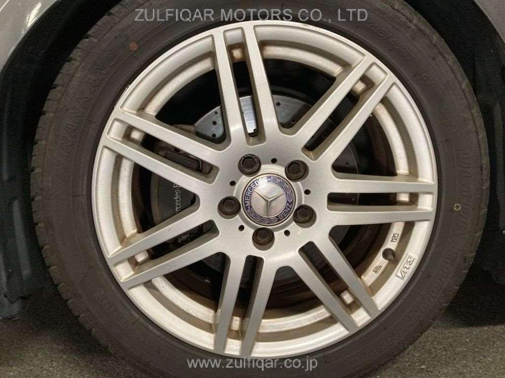 MERCEDES BENZ A CLASS 2013 Image 9