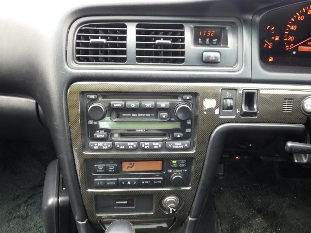 TOYOTA CHASER 2001 Image 21