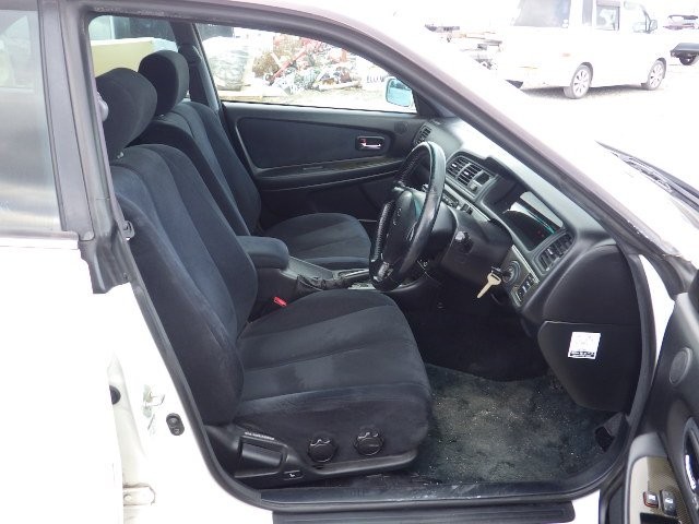 TOYOTA CHASER 2001 Image 25