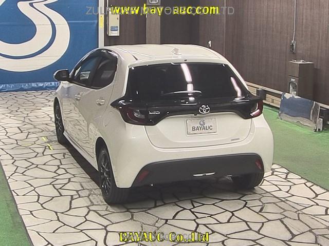 TOYOTA YARIS 2021 Image 2