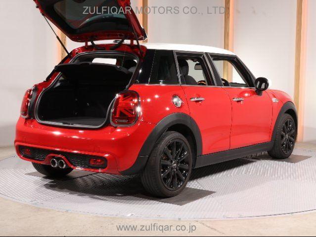 MINI MINI 2020 Image 2