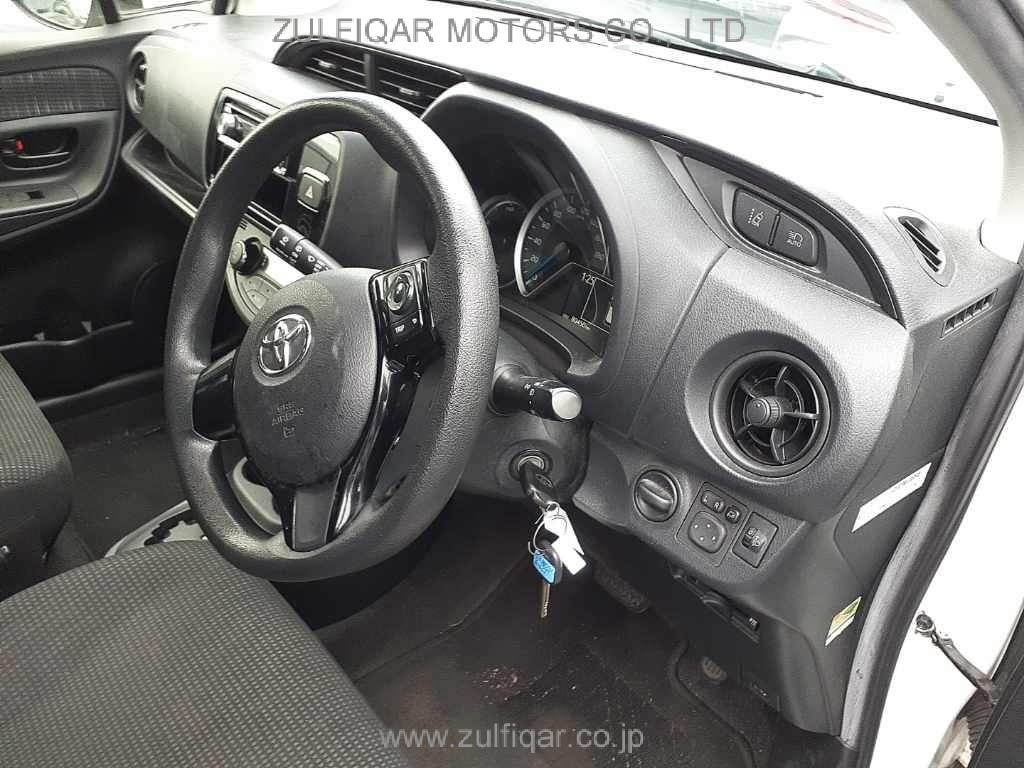 TOYOTA VITZ 2019 Image 7