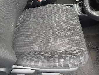 TOYOTA VITZ 2019 Image 8