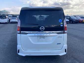 NISSAN SERENA 2016 Image 8